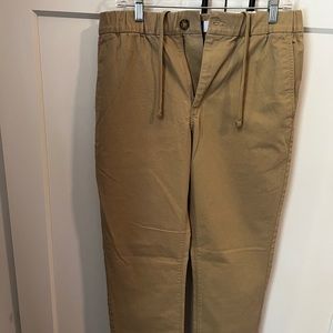 NWT Old Navy mens slim khaki pants size M